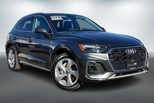 2023 Audi Q5 45 S line Premium Plus