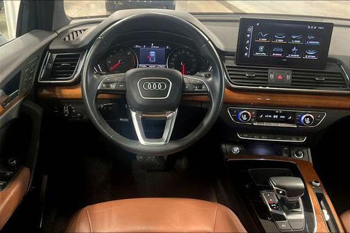 2022 Audi Q5 45 S line Premium