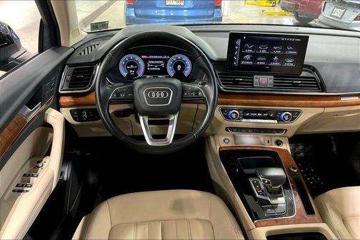 2023 Audi Q5 45 S line Premium Plus