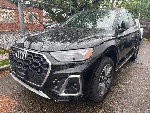 2024 Audi Q5 45 S line Premium