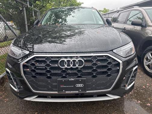 2024 Audi Q5 45 S line Premium