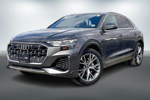 2025 Audi Q8 55 Premium Plus