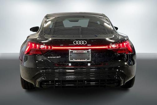 2022 Audi e-tron GT Premium Plus
