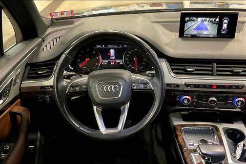 2019 Audi Q7 45 Premium