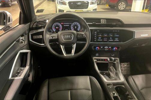 2024 Audi Q3 45 S line Premium Plus
