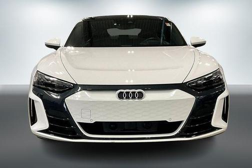 2024 Audi e-tron GT Premium Plus quattro