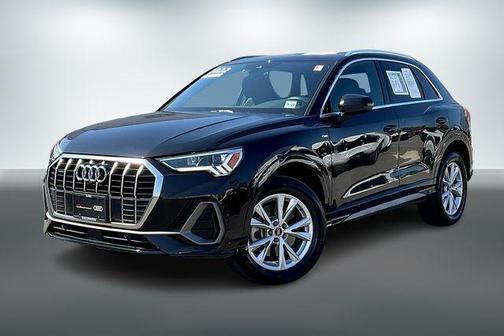 2022 Audi Q3 45 S line Premium Plus