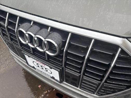 2022 Audi Q3 45 S line Premium