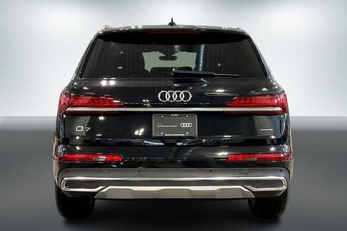 2022 Audi Q7 55 Premium