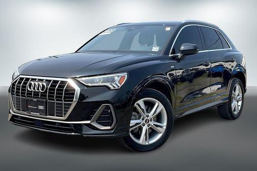 2022 Audi Q3 45 S line Premium Plus