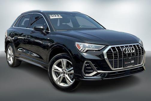 2022 Audi Q3 45 S line Premium Plus