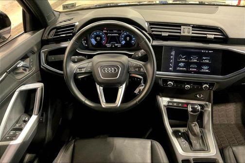 2022 Audi Q3 40 Premium