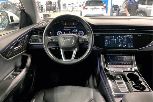 2023 Audi Q8 55 Premium Plus