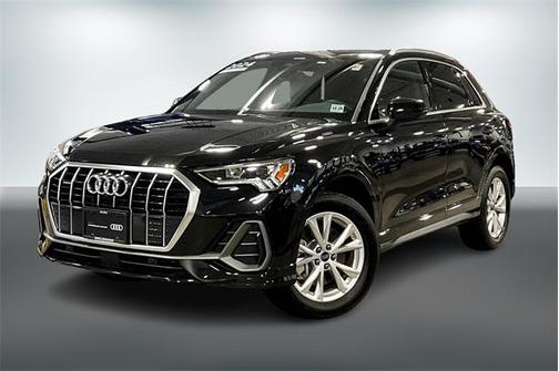2024 Audi Q3 45 S line Premium Plus