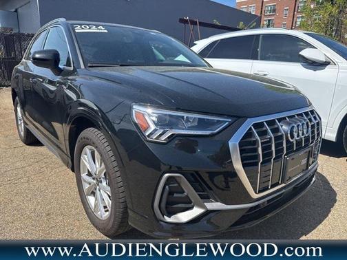 2024 Audi Q3 45 S line Premium Plus