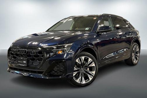 2025 Audi Q8 55 Premium Plus