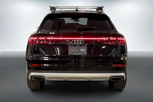 2025 Audi Q8 55 Premium Plus