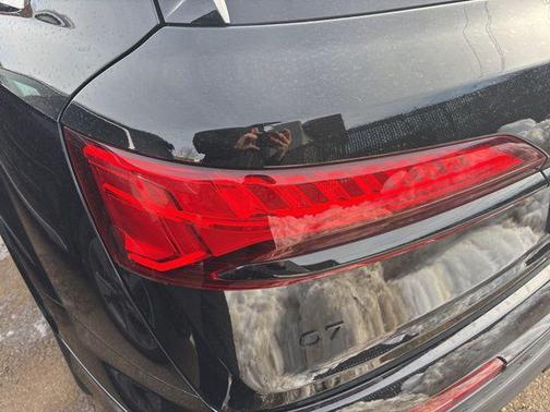 2025 Audi Q7 55 Prestige