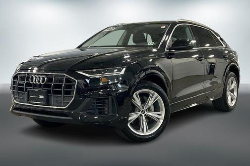 2022 Audi Q8 55 Premium Plus