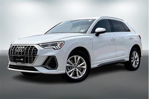 2024 Audi Q3 45 S line Premium Plus