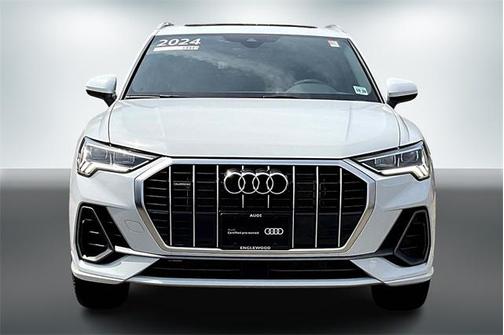 2024 Audi Q3 45 S line Premium Plus