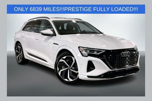 2024 Audi Q8 e-tron Prestige