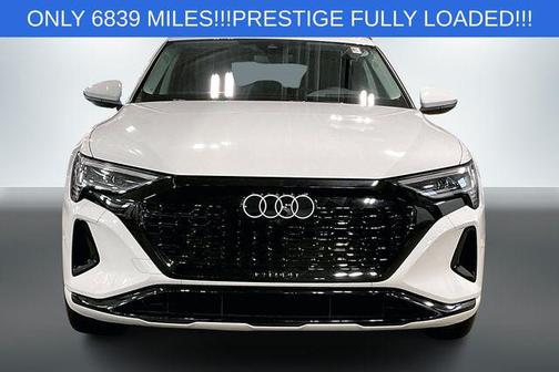 2024 Audi Q8 e-tron Prestige