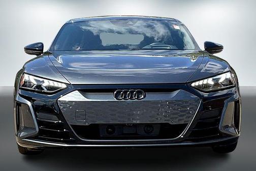2023 Audi RS e-tron GT quattro