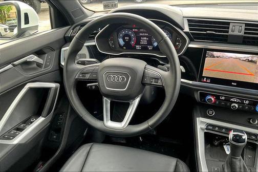2024 Audi Q3 45 S line Premium Plus
