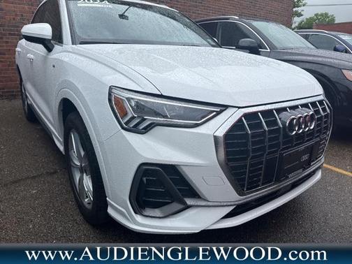 2024 Audi Q3 45 S line Premium Plus