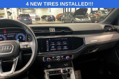 2022 Audi Q3 45 S line Premium Plus