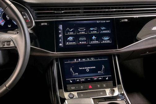 2023 Audi Q7 45 Premium