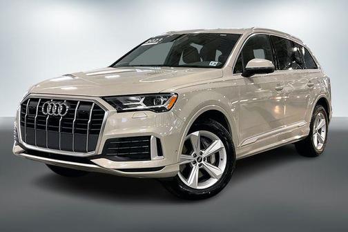 2023 Audi Q7 45 Premium