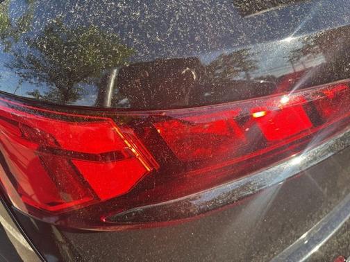 Mythos Black Metallic 2026 Audi Q7 55 Prestige