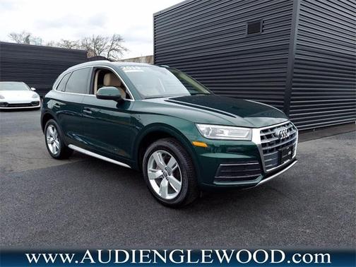 Photo 1 of 30 of 2019 Audi Q5 2.0T Premium