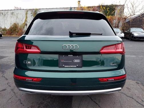 Photo 5 of 30 of 2019 Audi Q5 2.0T Premium