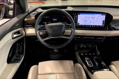 2025 Audi Q6 e-tron Premium Plus quattro