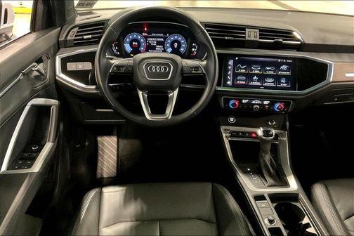 2024 Audi Q3 45 S line Premium Plus