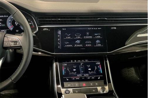 2025 Audi Q7 55 Premium