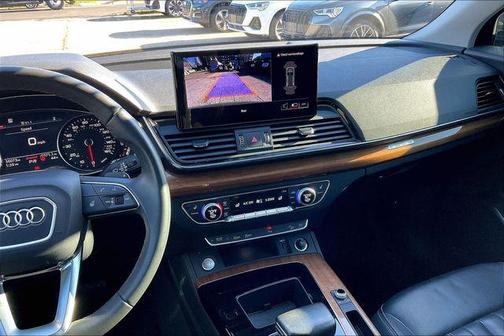 2023 Audi Q5 45 S line Premium