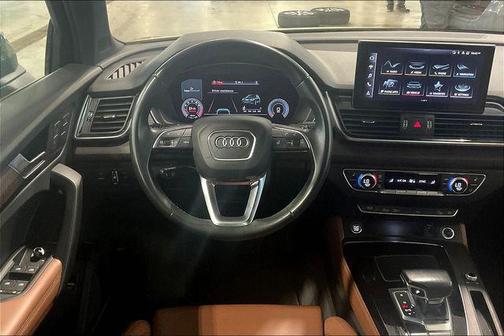 2022 Audi Q5 45 S line Premium Plus
