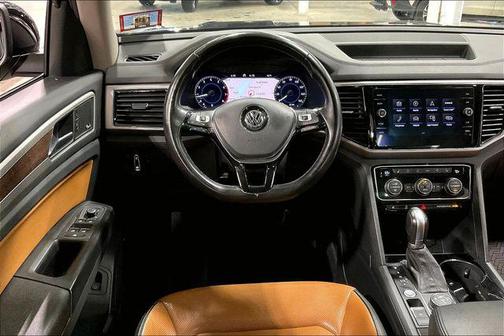2018 Volkswagen Atlas 3.6L SEL Premium