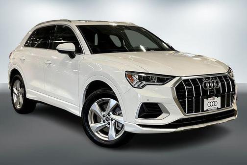 2022 Audi Q3 40 Premium Plus