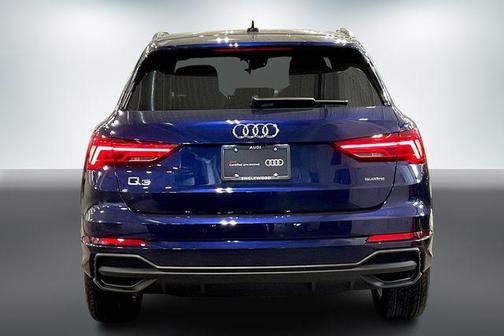 2024 Audi Q3 45 S line Premium Plus