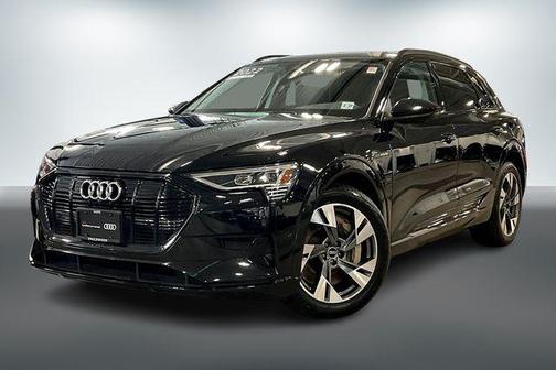 2022 Audi e-tron Premium