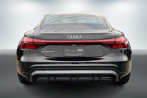 2023 Audi e-tron GT Prestige quattro