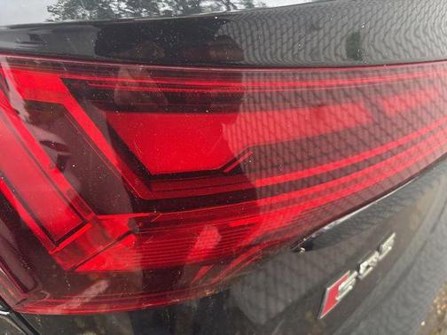 Mythos Black Metallic 2023 Audi SQ5 3.0T Premium Plus