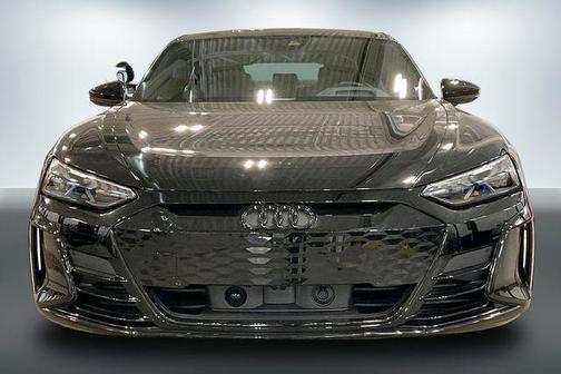 Mythos Black Metallic 2023 Audi e-tron GT Prestige quattro