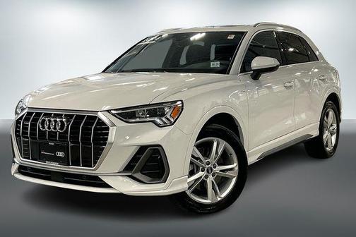 2024 Audi Q3 45 S line Premium Plus