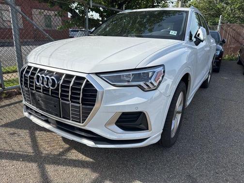 2021 Audi Q3 40 Premium Plus